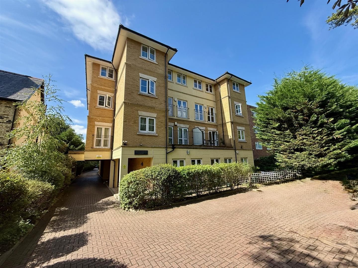 13 Copers Cope Road, Beckenham