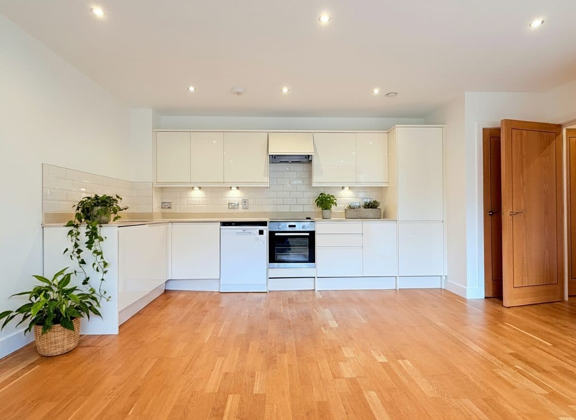 High Street, St. Brides House, BR3