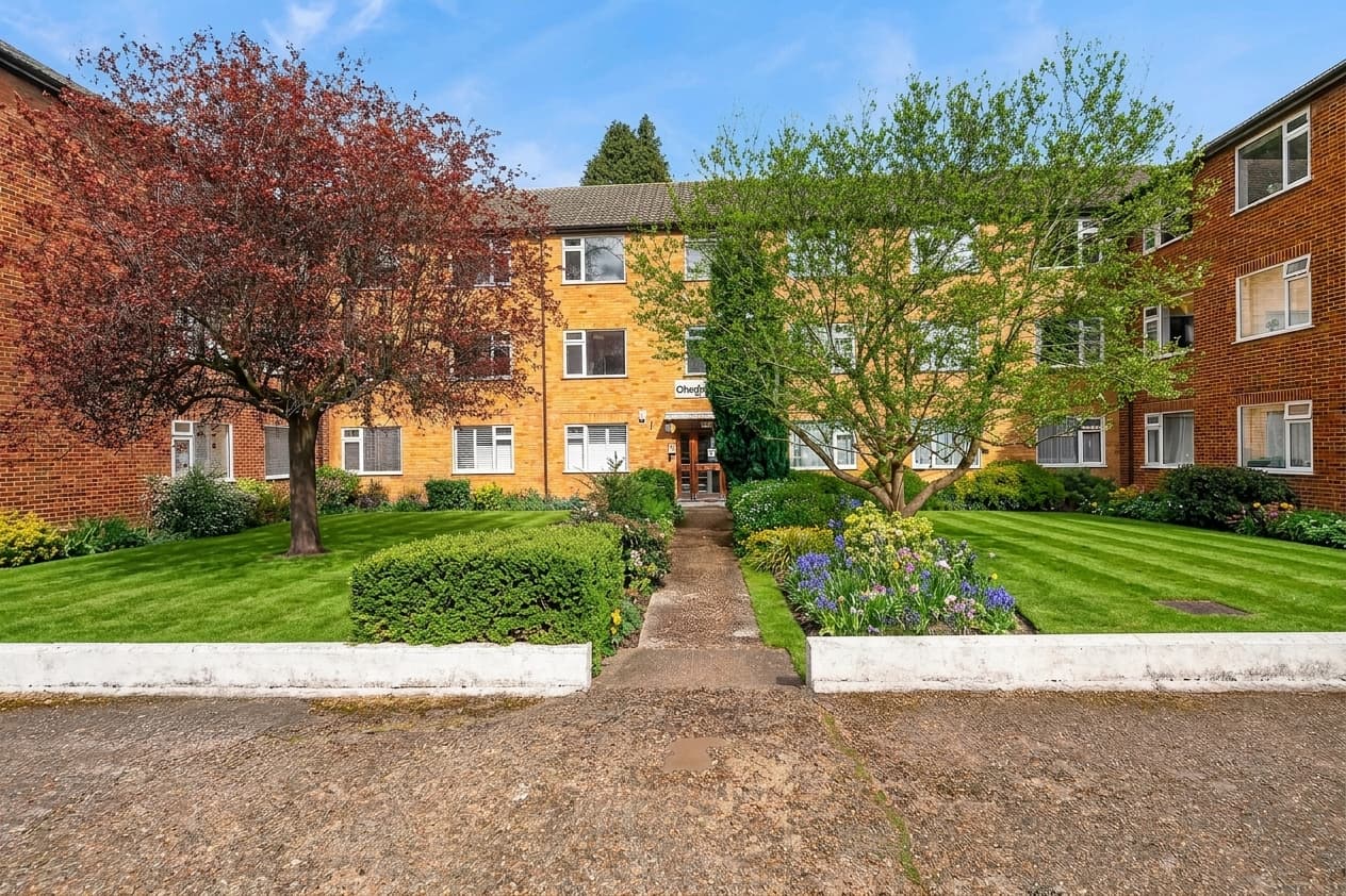 Brackley Road, Chestnut Court, BR3